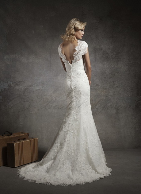 lace-wedding-dress-with-cap-sleeves-26-15 Lace wedding dress with cap sleeves