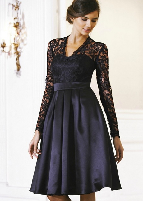 long-sleeved-lace-dress-96-11 Long sleeved lace dress