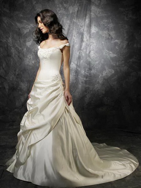 off-the-shoulder-wedding-dresses-73-11 Off the shoulder wedding dresses