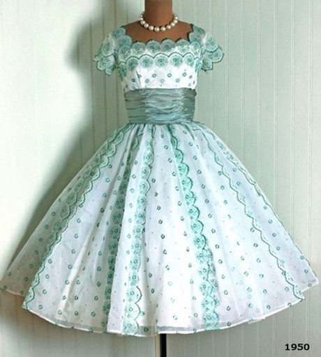 old-fashioned-dresses-72-5 Old fashioned dresses