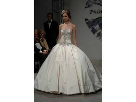 pinina-wedding-dresses-32-11 Pinina wedding dresses
