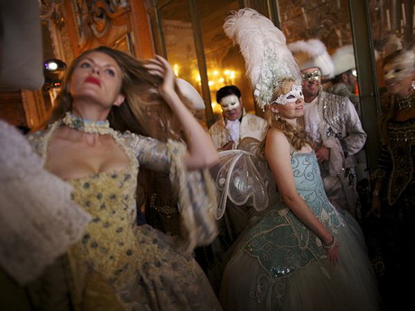 venetian-masquerade-ball-gowns-96-9 Venetian masquerade ball gowns