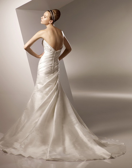 wedding-gowns-design-60-19 Wedding gowns design