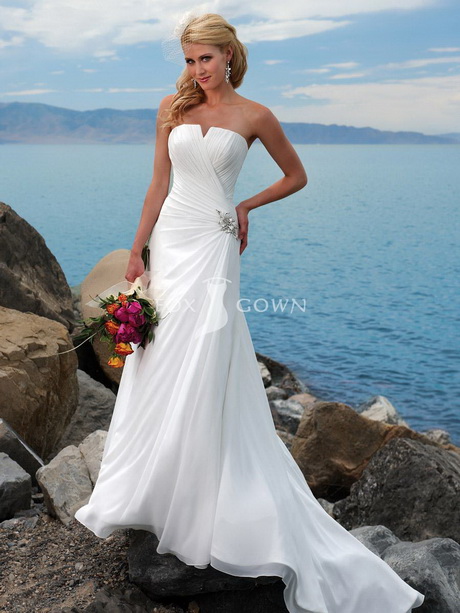 wedding-gowns-for-a-beach-wedding-27-18 Wedding gowns for a beach wedding