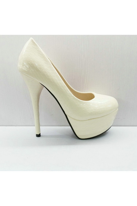 white-high-heels-22-12 White high heels