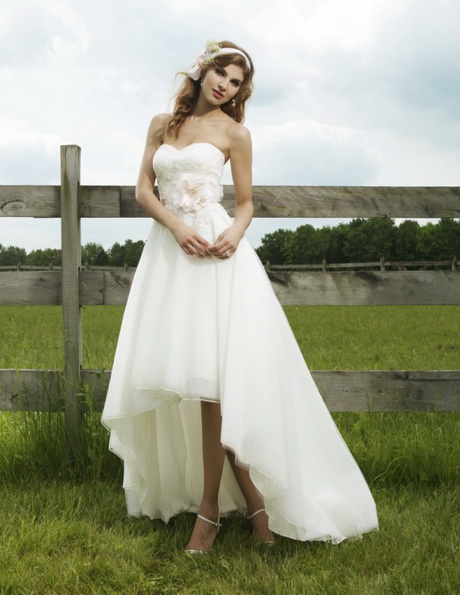 wedding-dresses-for-short-brides-49_3 Wedding dresses for short brides