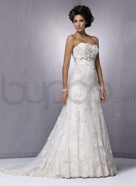 lace-aline-wedding-dress-12_18 Lace aline wedding dress