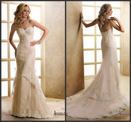 layered-lace-wedding-dress-02_12 Layered lace wedding dress