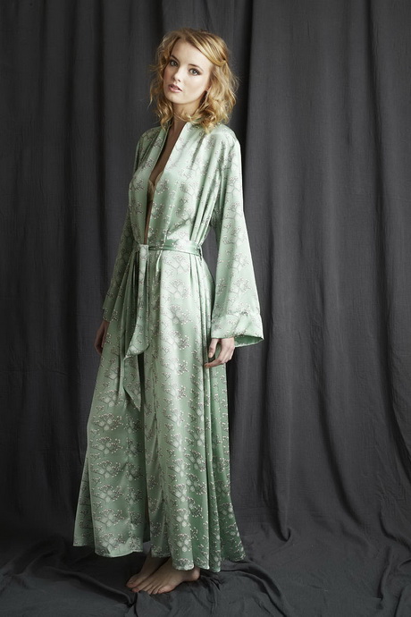 long-silk-dressing-gown-70_5 Long silk dressing gown