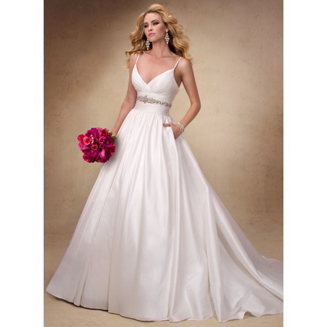 long-white-wedding-dress-54_16 Long white wedding dress