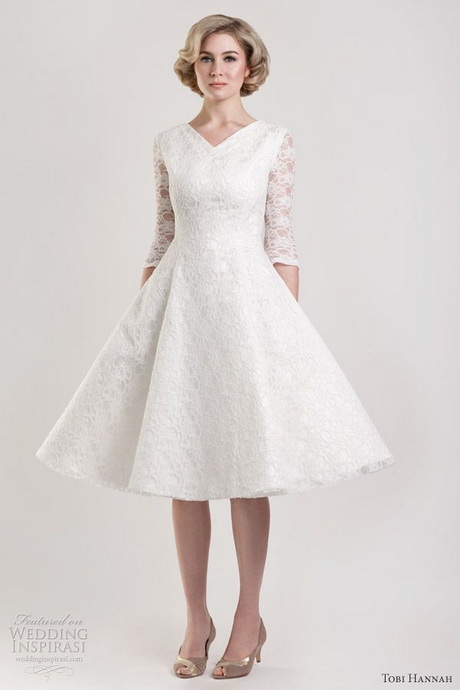 short-wedding-dresses-for-older-brides-58_8 Short wedding dresses for older brides