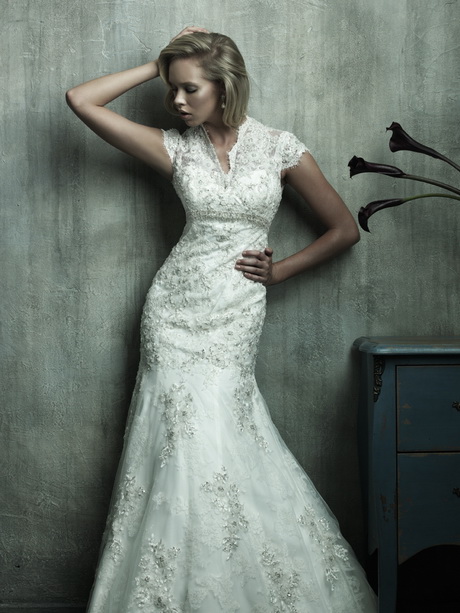 couture-lace-wedding-dresses-34_4 Couture lace wedding dresses