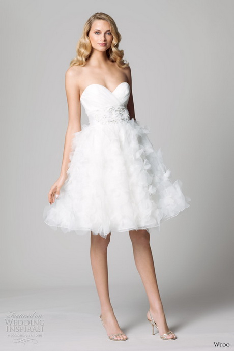 off-white-short-wedding-dresses-12_13 Off white short wedding dresses