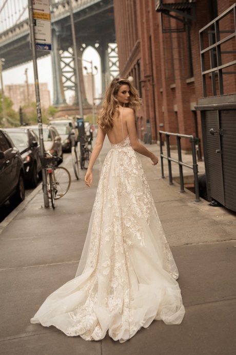 wedding-dresses-2018-collection-37 Wedding dresses 2018 collection
