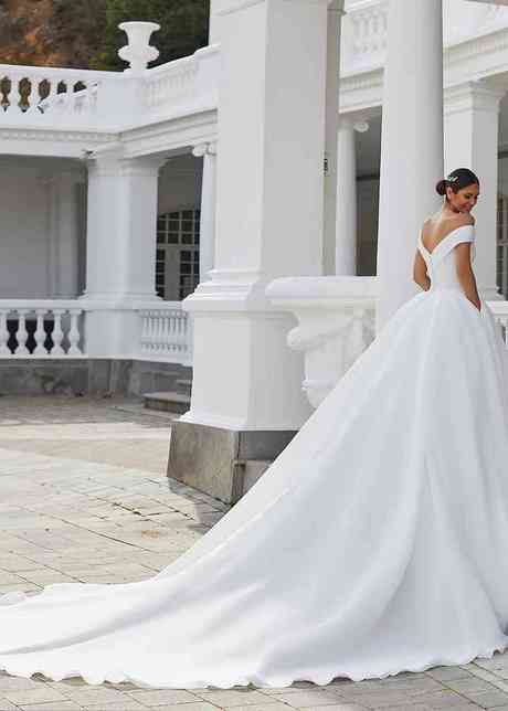 best-wedding-dresses-of-2022-15_6 Best wedding dresses of 2022