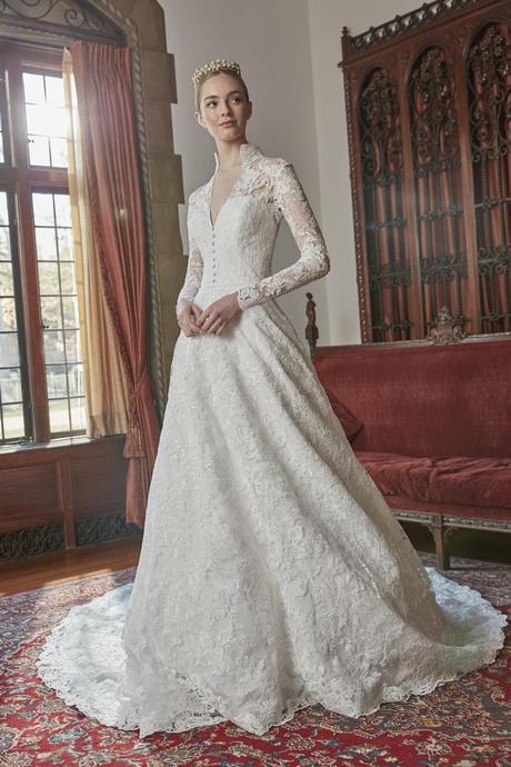wedding-gowns-2022-with-sleeves-68_14 Wedding gowns 2022 with sleeves