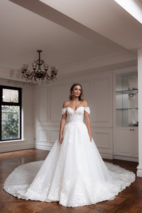 cinderella-2023-wedding-dress-15_13 Cinderella 2023 wedding dress