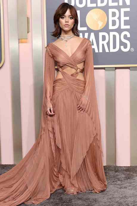 golden-globe-awards-2023-outfits-11_8 Golden globe awards 2023 outfits