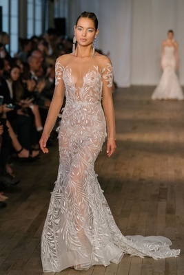 gowns-for-2019-98_13 Gowns for 2019