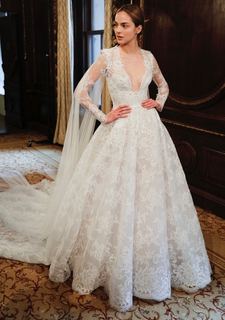 wedding-gowns-with-sleeves-2019-64_10 Wedding gowns with sleeves 2019