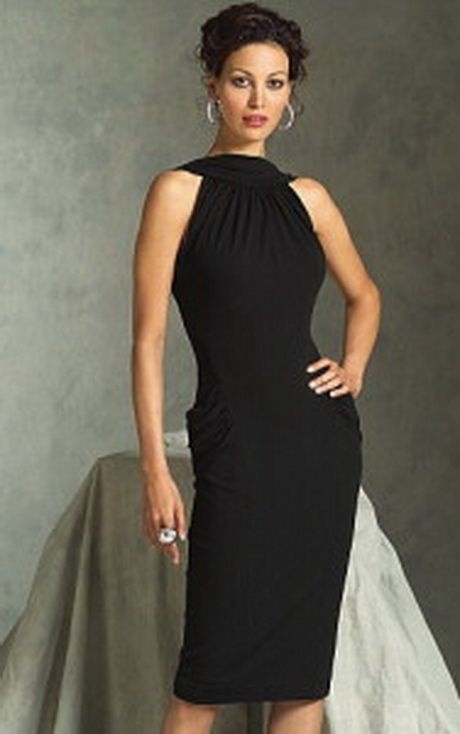 little-black-dress-for-over-40-75_8 Little black dress for over 40