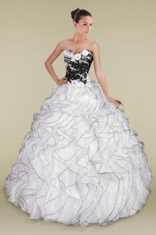 quinceanera-dresses-black-and-white-13_16 Quinceanera dresses black and white