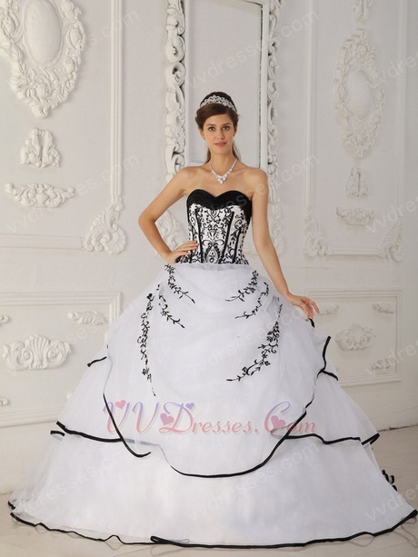 quinceanera-dresses-black-and-white-13_6 Quinceanera dresses black and white