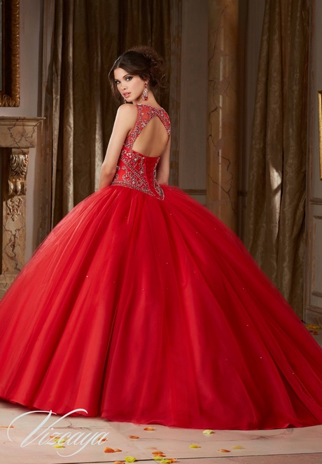 red-15-dresses-16 Red 15 dresses