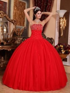 red-15-dresses-16_18 Red 15 dresses