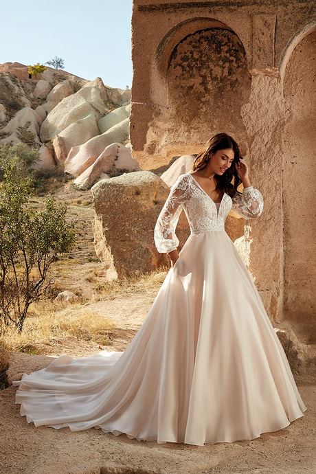 2021-wedding-dress-collections-14_7 2021 wedding dress collections