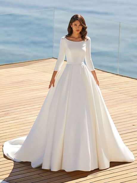simple-wedding-gowns-2021-80_4 Simple wedding gowns 2021