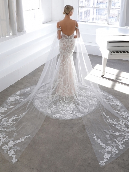 wedding-dresses-for-fall-2021-49_5 Wedding dresses for fall 2021