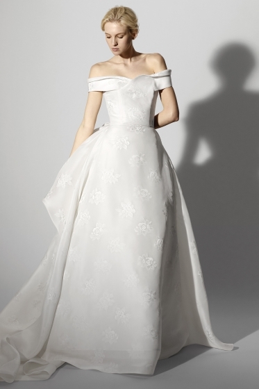 carolina-herrera-wedding-dress-79_16 Carolina herrera wedding dress