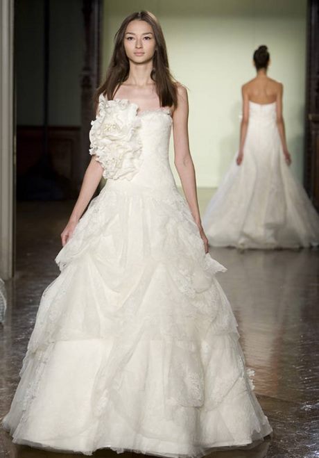 vera-wang-designer-wedding-dresses-28_14 Vera wang designer wedding dresses