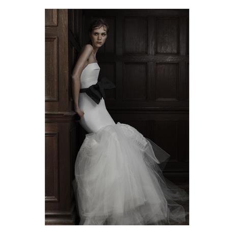 vera-wang-fishtail-wedding-dress-27_8 Vera wang fishtail wedding dress