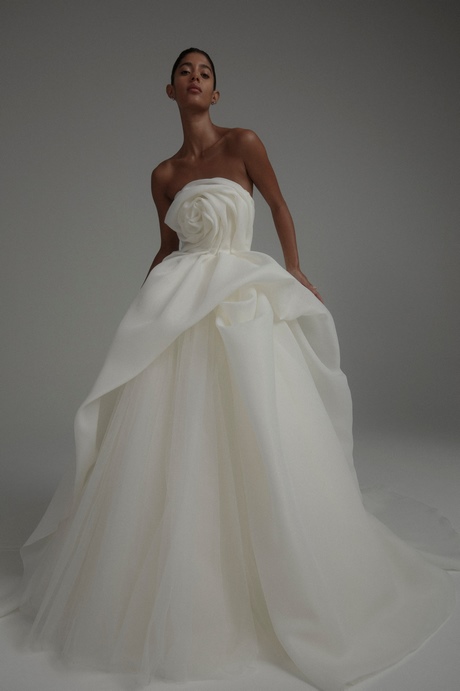 fashion-wedding-dresses-2023-08_14 Fashion wedding dresses 2023