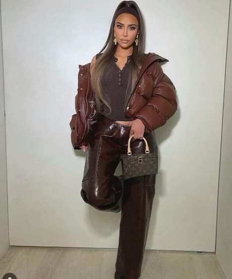 kim-kardashian-winter-outfits-2022-96_8 Kim kardashian winter outfits 2022