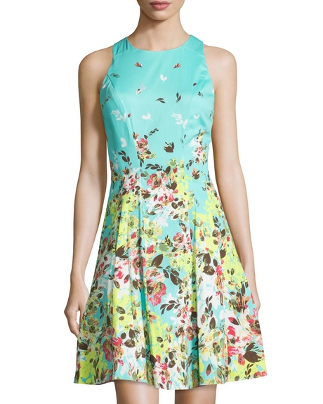 floral-fit-and-flare-dress-10 Floral fit and flare dress