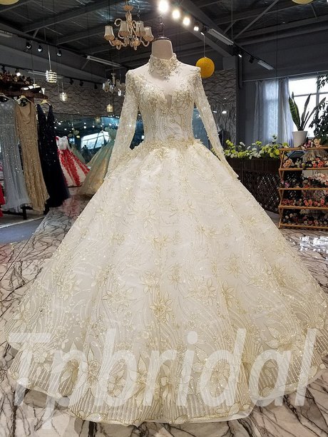gold-wedding-dresses-2018-38_10 Gold wedding dresses 2018