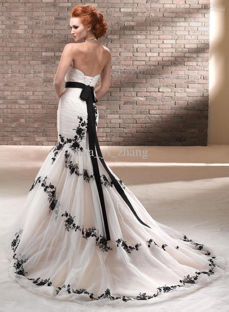 white-wedding-dress-with-black-lace-48_3 White wedding dress with black lace