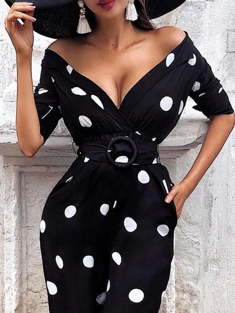 black-and-white-dresses-with-sleeves-31_3 Black and white dresses with sleeves