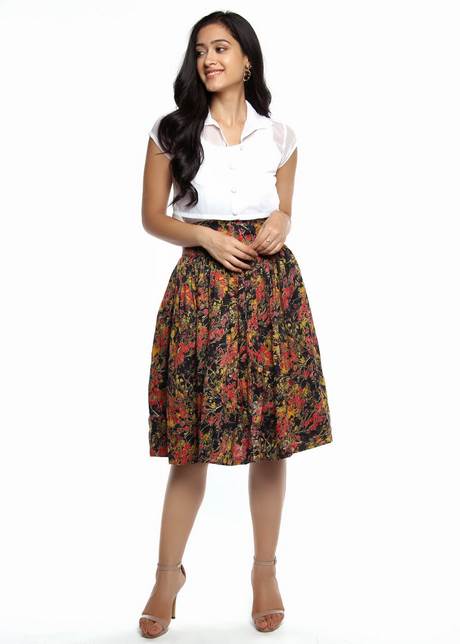 box-pleated-long-skirt-with-crop-top-32_4 Box pleated long skirt with crop top
