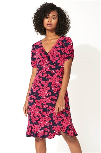 fit-and-flare-dress-with-sleeves-uk-49 Fit and flare dress with sleeves uk