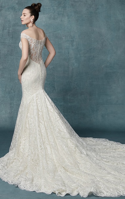 maggie-sottero-fit-and-flare-36_7 Maggie sottero fit and flare