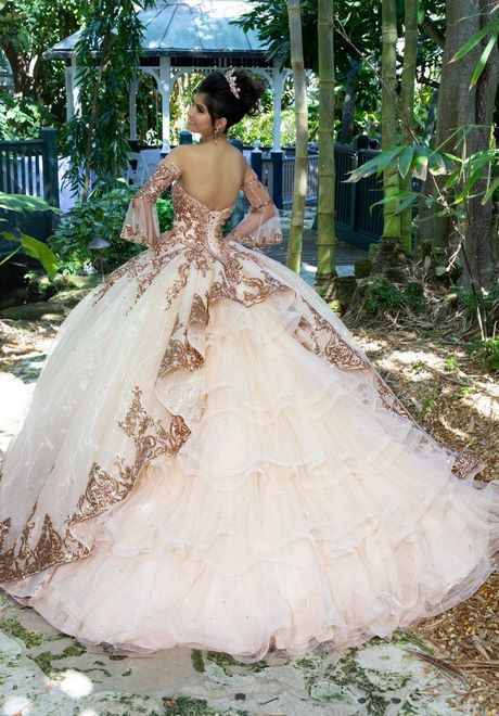 rose-gold-dress-for-quinceanera-17_13 Rose gold dress for quinceanera