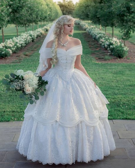 cinderella-wedding-dress-2022-73_11 Cinderella wedding dress 2022