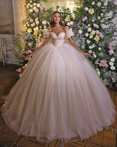 cinderella-wedding-dress-2022-73_8 Cinderella wedding dress 2022