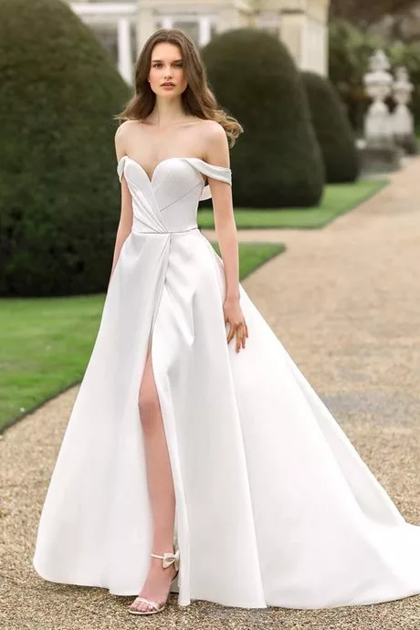 best-wedding-dresses-of-2023-01_2-10 Best wedding dresses of 2023