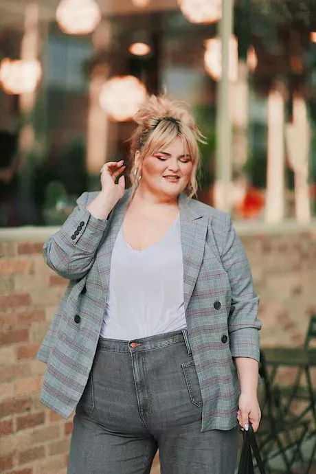 curvy-outfits-2023-03_2-2 Curvy outfits 2023