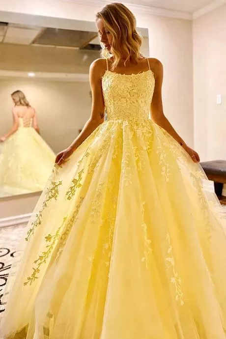 yellow-quinceanera-dresses-2023-31_11-3 Yellow quinceanera dresses 2023
